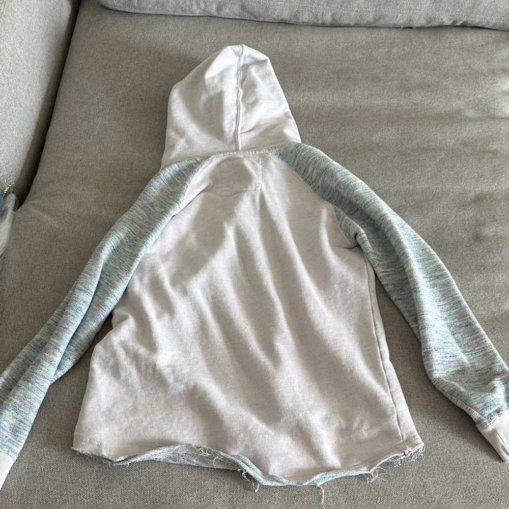 La Hearts Cream and Gray Hoodie - Picture 9 of 9